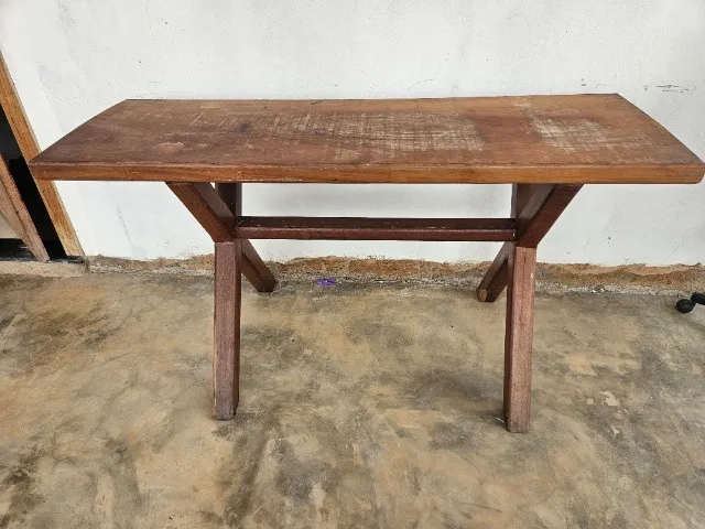 Mesa madeira maciça