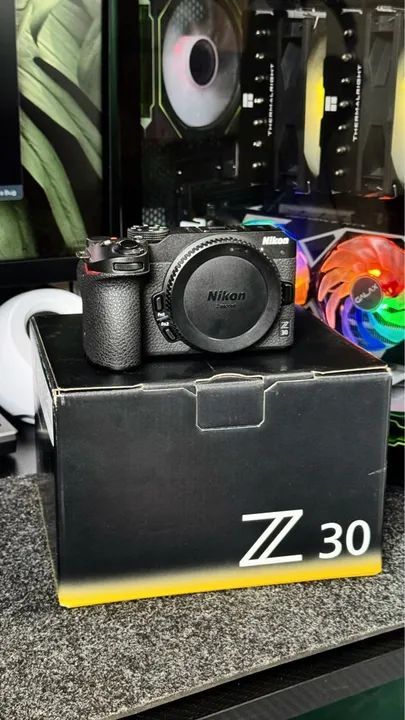 Câmera Nikon Z30 Mirrorless Em Ótimo Estado