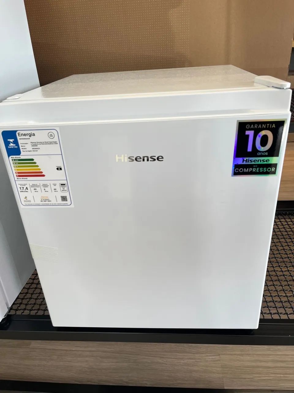 Frigobar Hisense 44LT NOVO - Foto 3