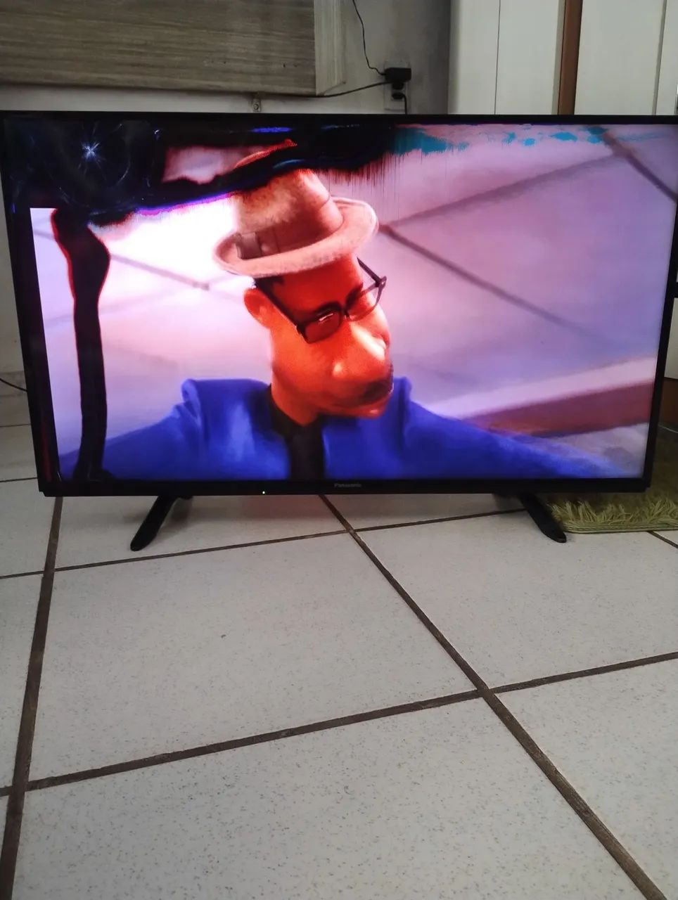 Vendo tv Panasonic 40 polegadas com trincado na tela. - Foto 4