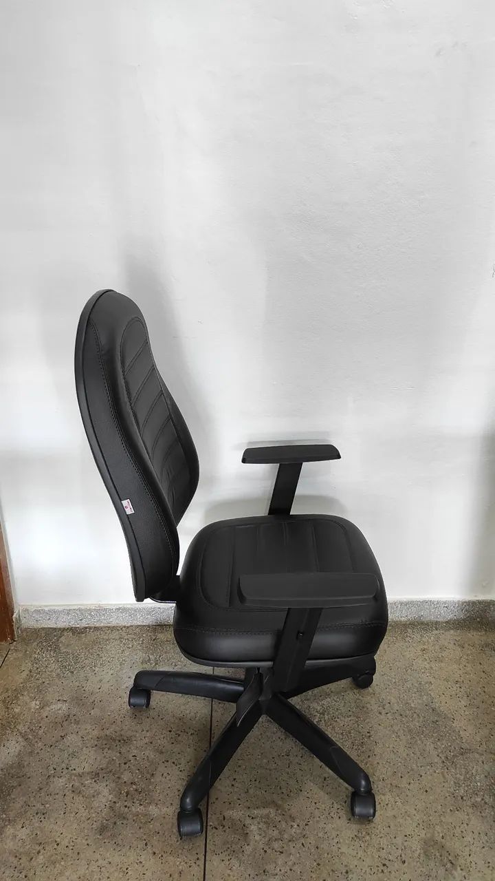 Cadeira Presidente Tescaro ( Entrega grátis! ) - Foto 2