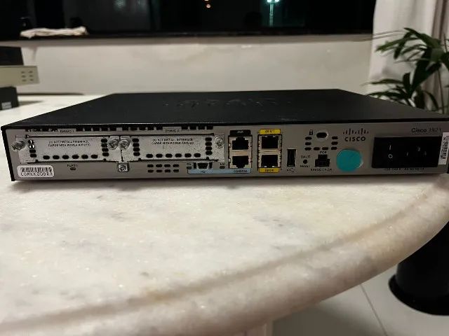 Roteador Cisco 1921 - Foto 2