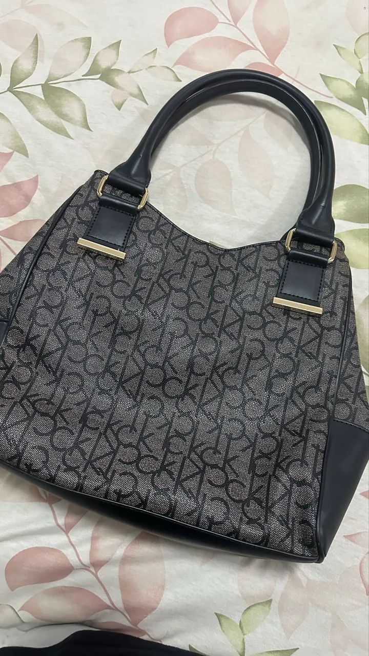 Bolsa Monograma da Calvin Klein Original - Foto 4