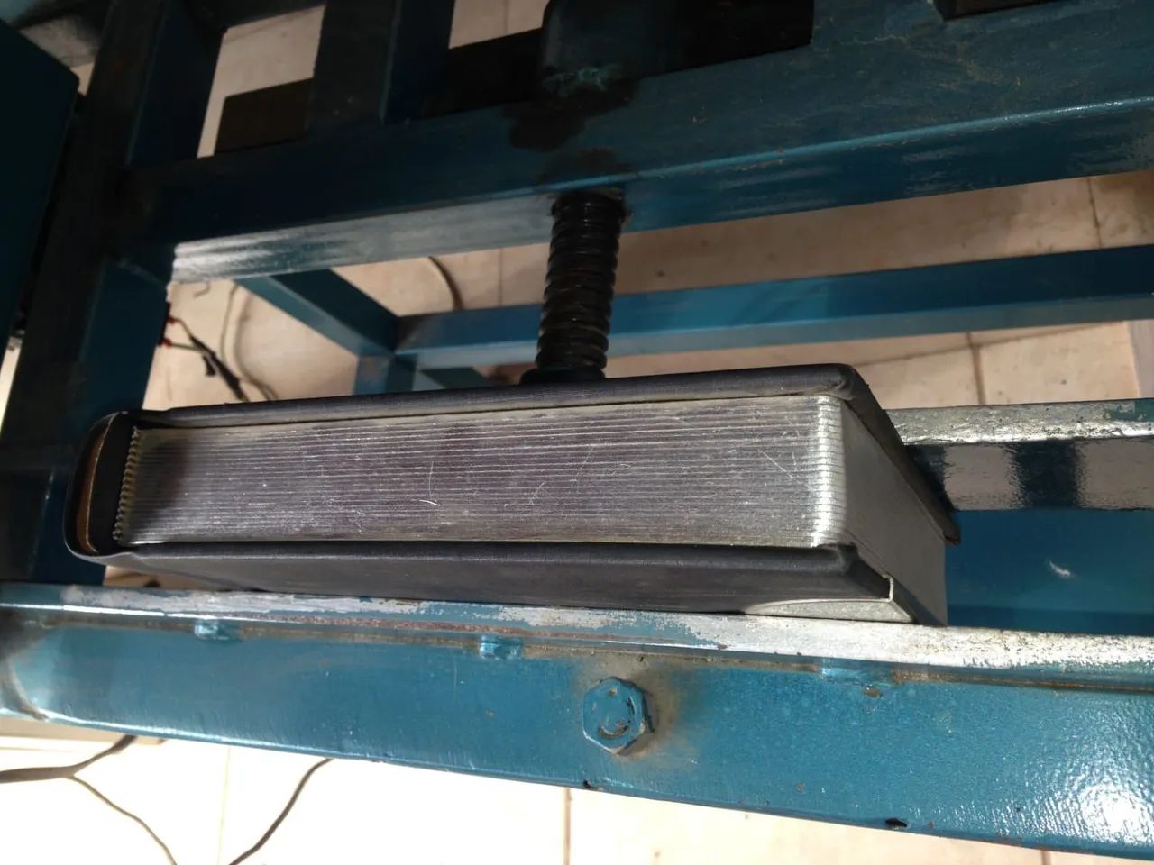Máquina de Encadernar - Usada - Foto 3