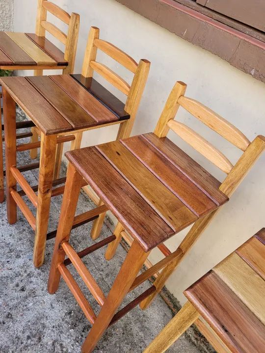 Banqueta alta 