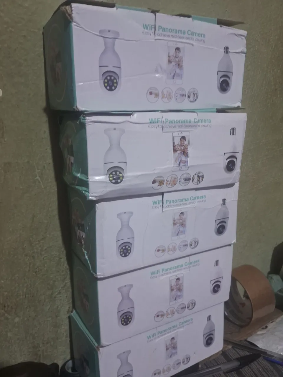 ATENÇÃO VENDO 5 CÂMARA WIFI MOTIVO NÃO CONSEGUI INSTALAR