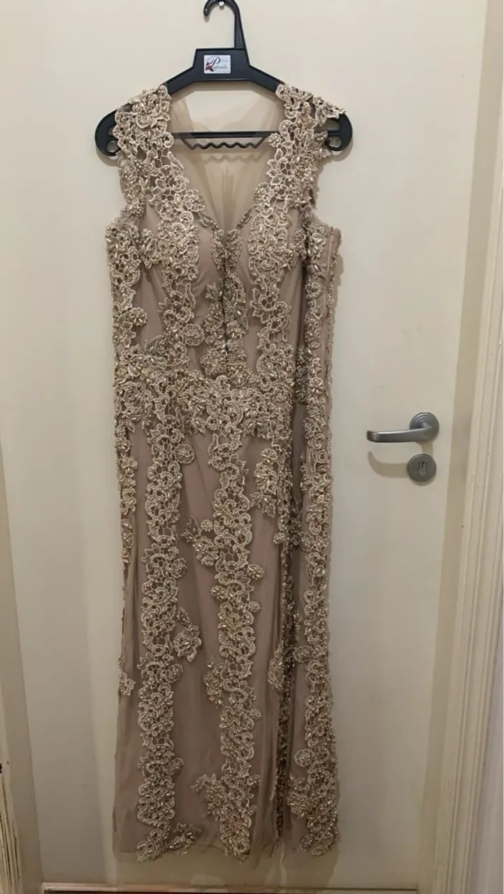 Vestido de festa inteiro bordado  - Foto 3