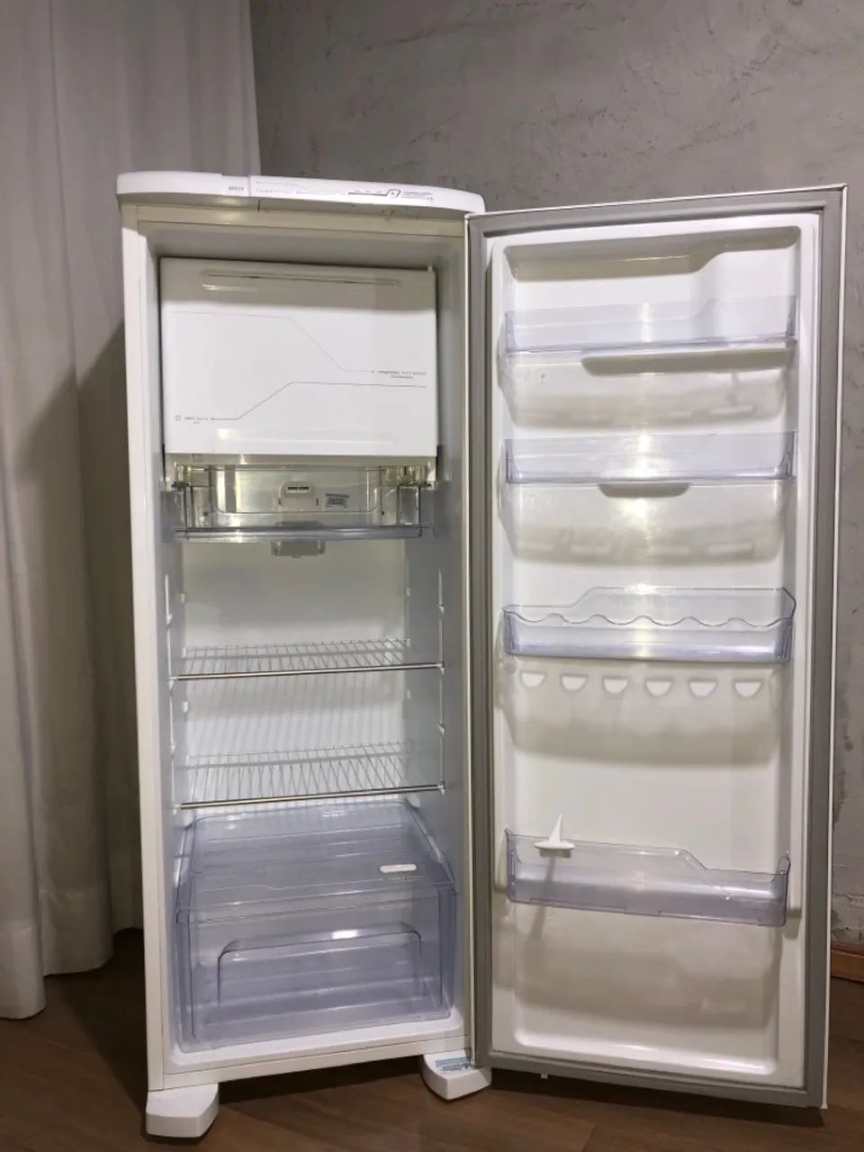 Geladeira Electrolux Frost Free Com Garantia e Entrega Grátis  - Foto 6