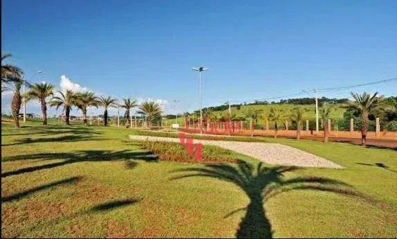 Terreno Residencial em Condomínio Fechado de Alto Padrão à Venda no Bairro Residencial e E