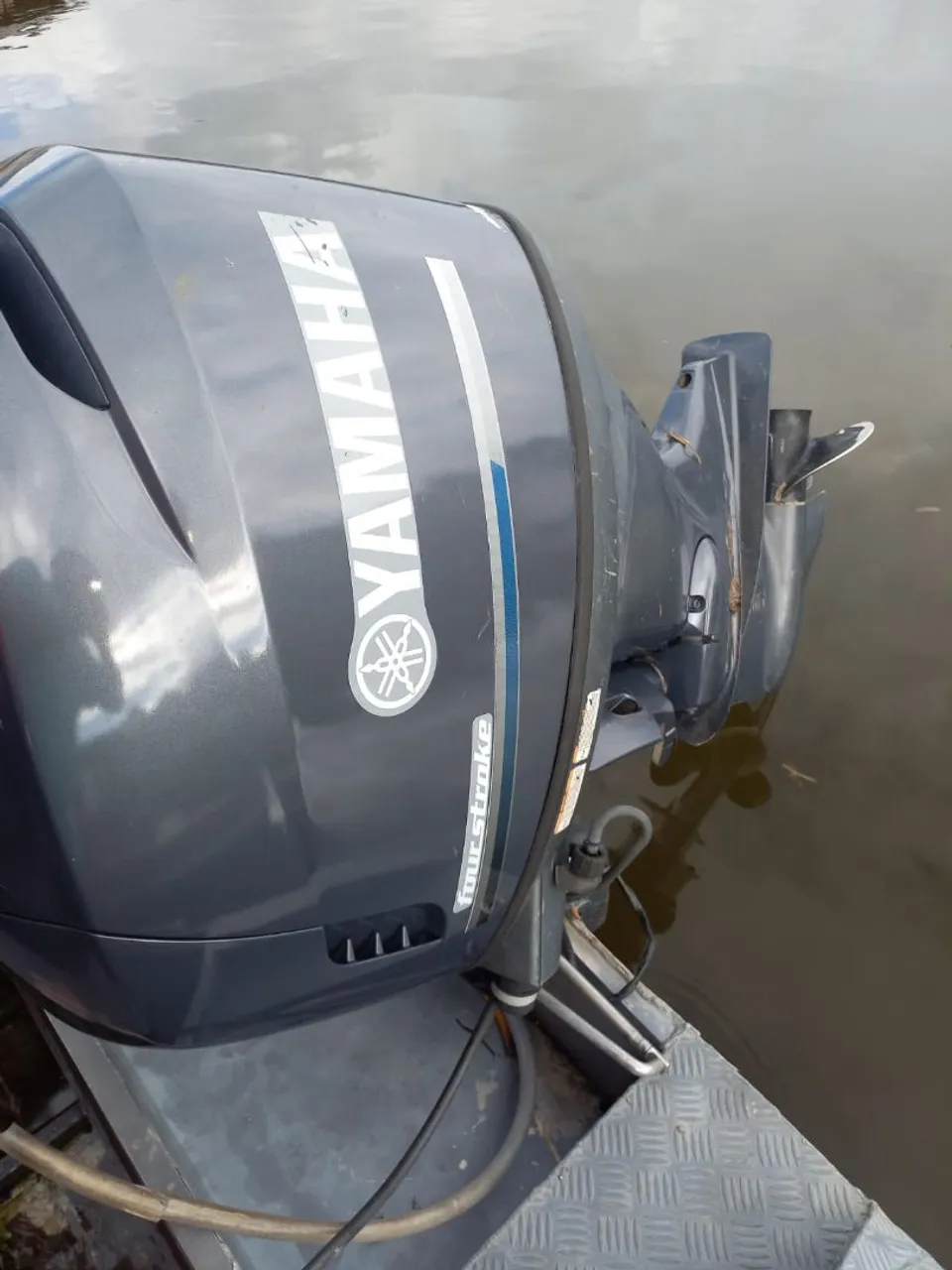 Motor de popa Yamaha 115