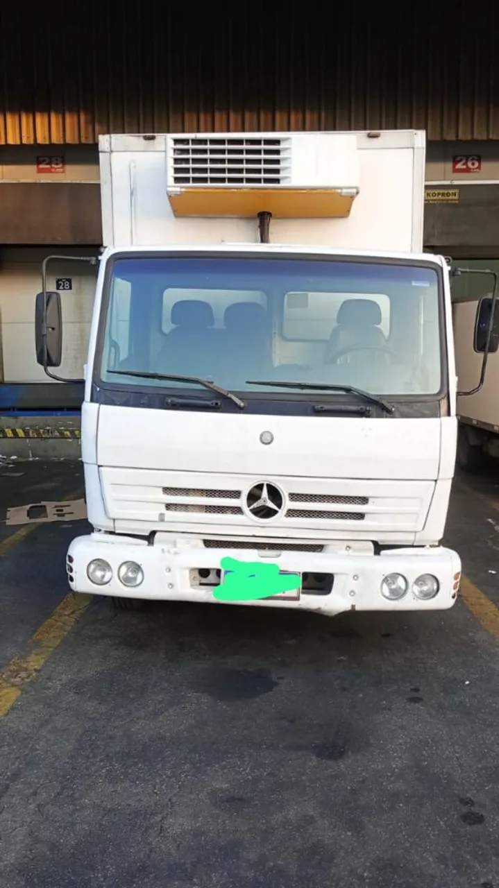 Mercedes 712 ano 99