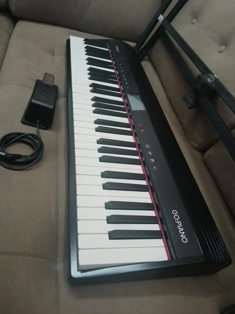 Teclado Roland GO Piano 61 Teclas + Pedal de Sustain Roland