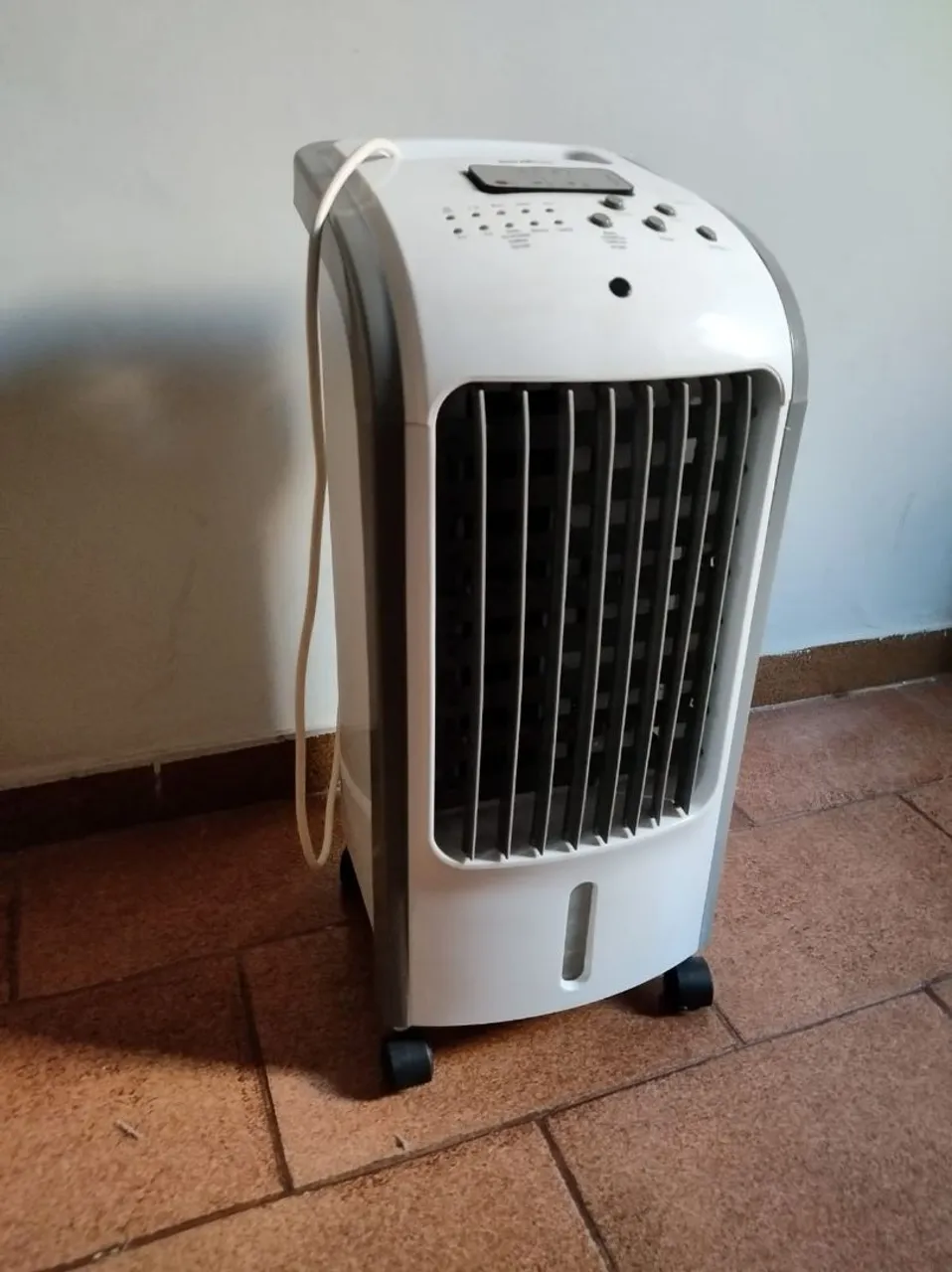 Climatizador de Ar Portátil - Refrescância Garantida