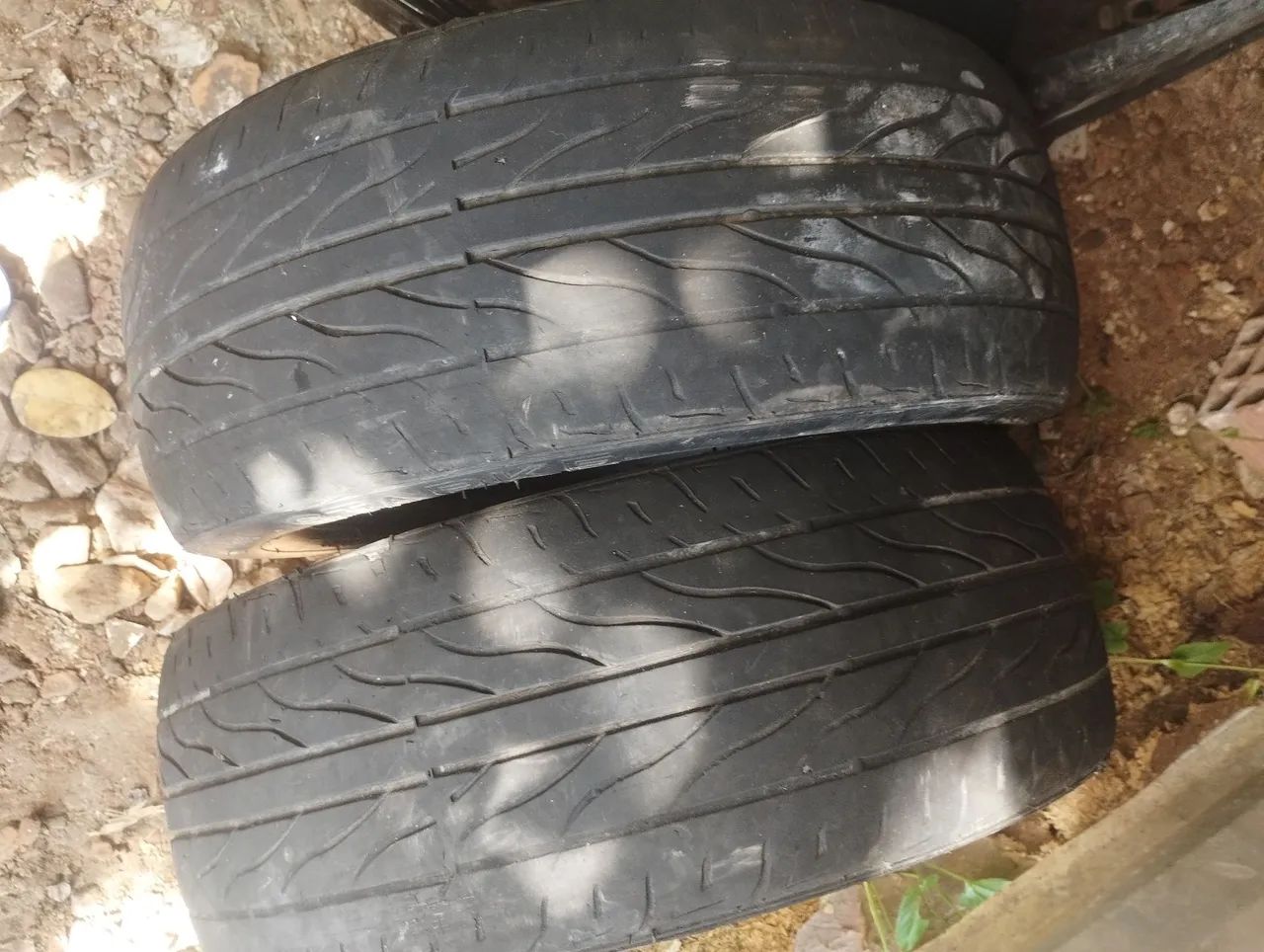 Pneus usados em bom estado 195 .55 aro 15