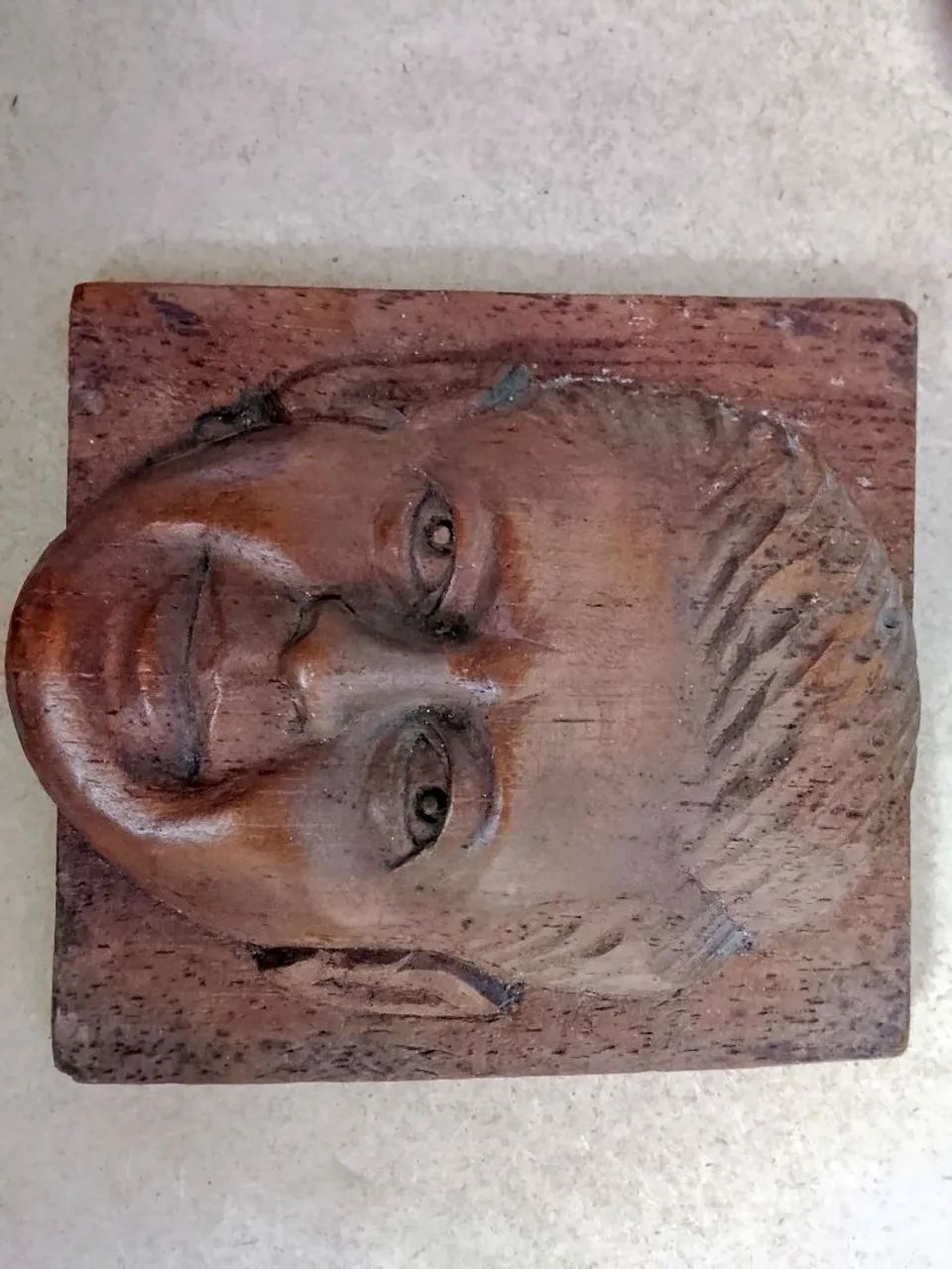 Escultura em madeira de Seitaro Virose 16 cm