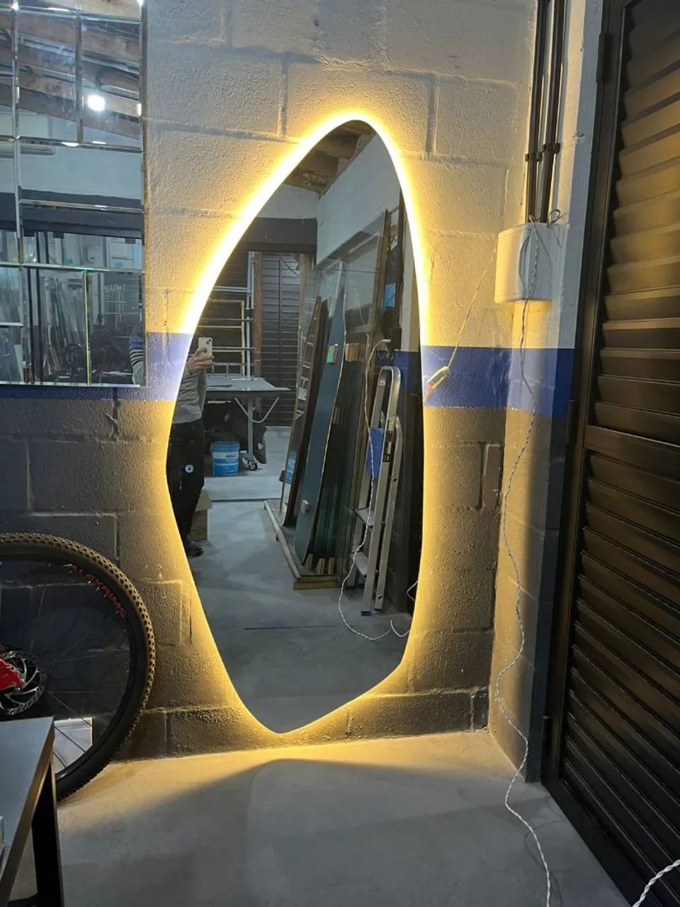 Espelho Decorativo com Iluminação LED - Foto 2