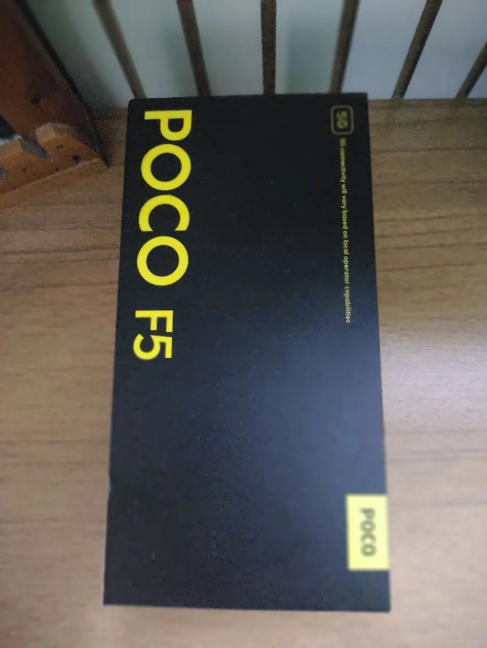 Poco f5 com caixinha e carregador original