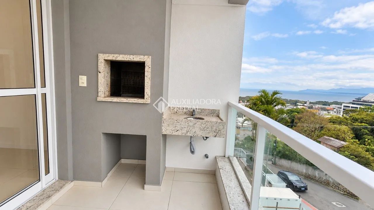 Apartamento à venda com 75 m² e 2 dormitórios no bairro Itacorubi - Foto 3