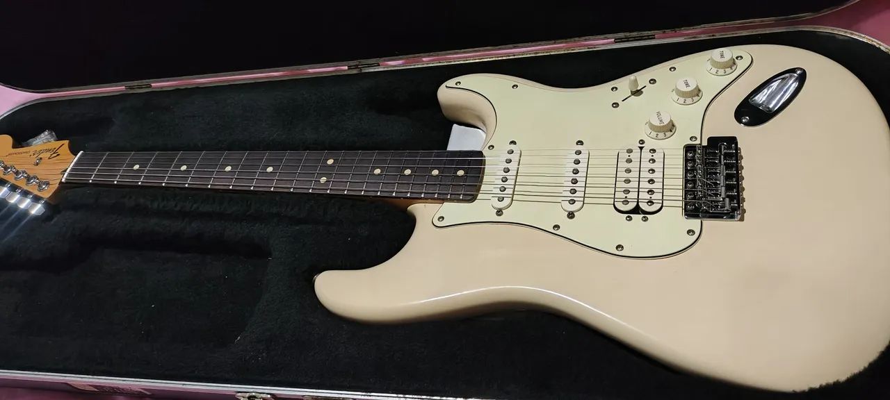 Guitarra Fender  - Foto 3