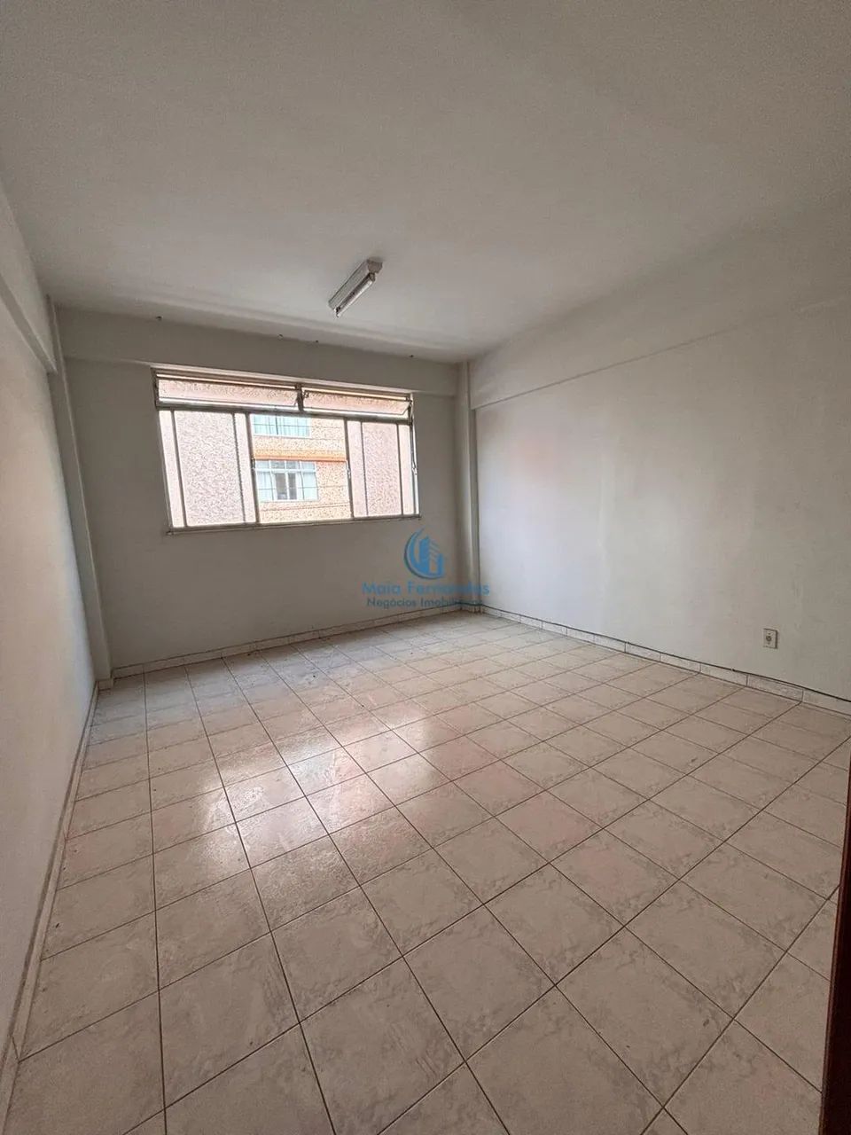 2 salas comerciais para locação no coração de São Lourenço! REF: LA045 - Foto 5