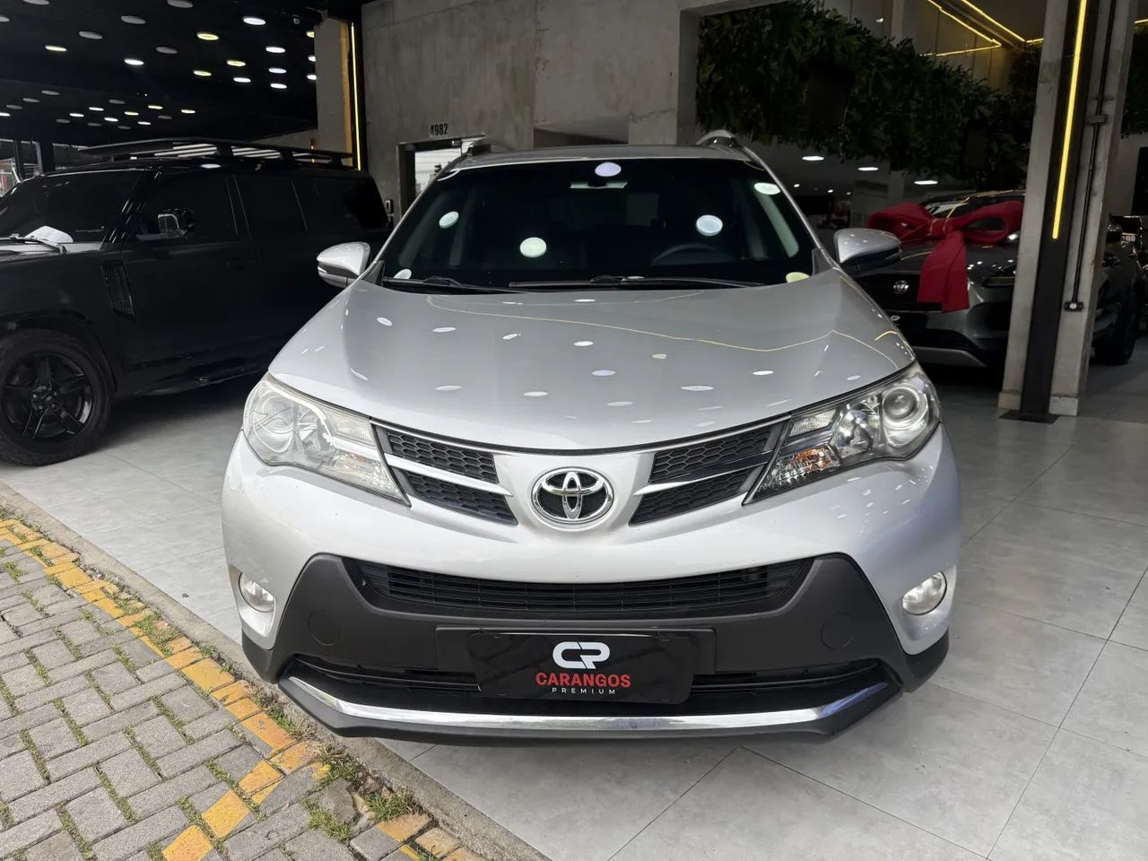 Toyota RAV4 2.5 4x4 16V Aut., foto 2 de 20