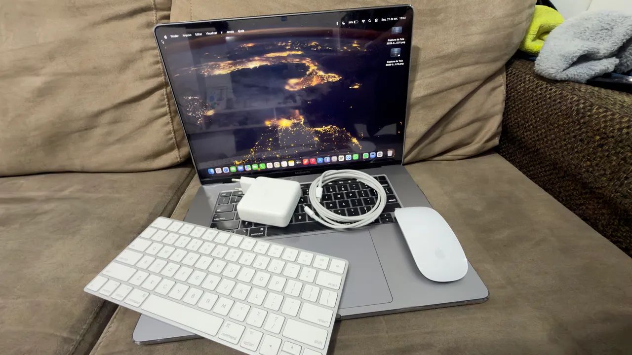 MacBook Pro 16