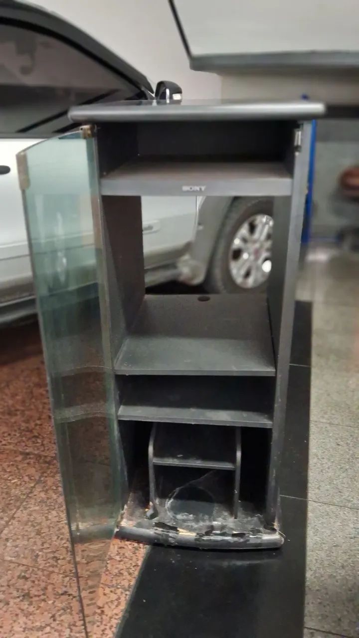 Rack da Sony com defeito na base  - Foto 4