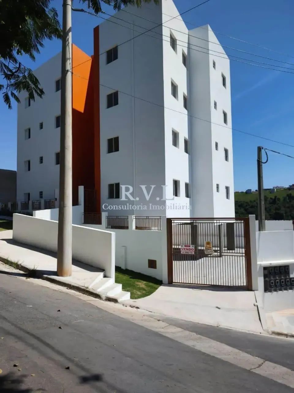 Imóvel para venda possui 56 metros quadrados com 2 quartos