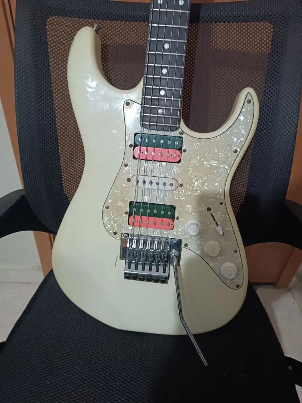 Guitarra seyzy Tagima 