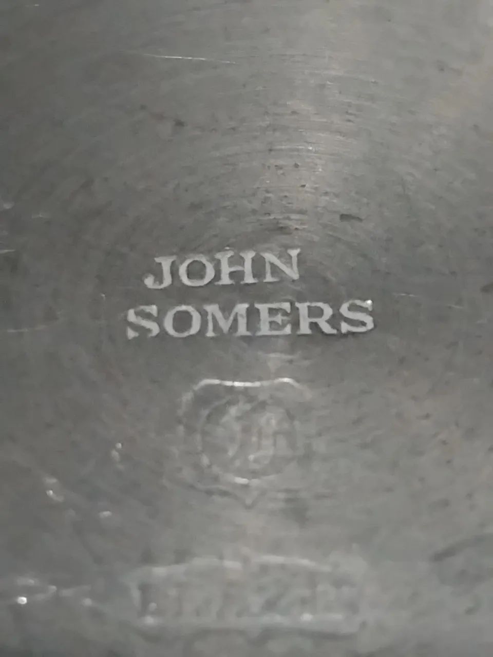 Antiga Caneca para cerveja JHON SOMERS, estanho.. - Foto 3