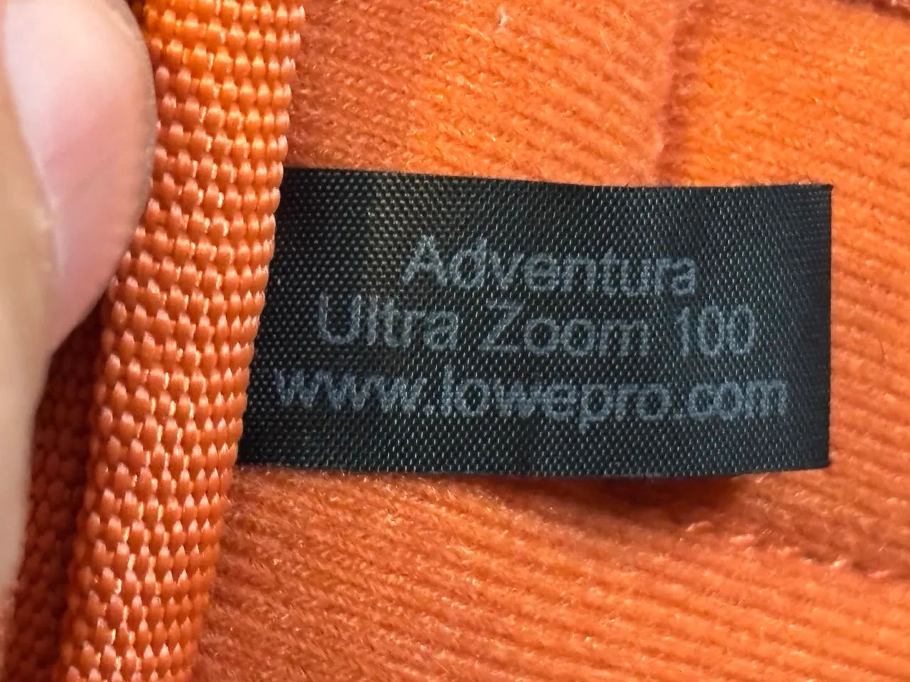 Bolsa LowePro Adventura Ultra Zoom 100 - Foto 3