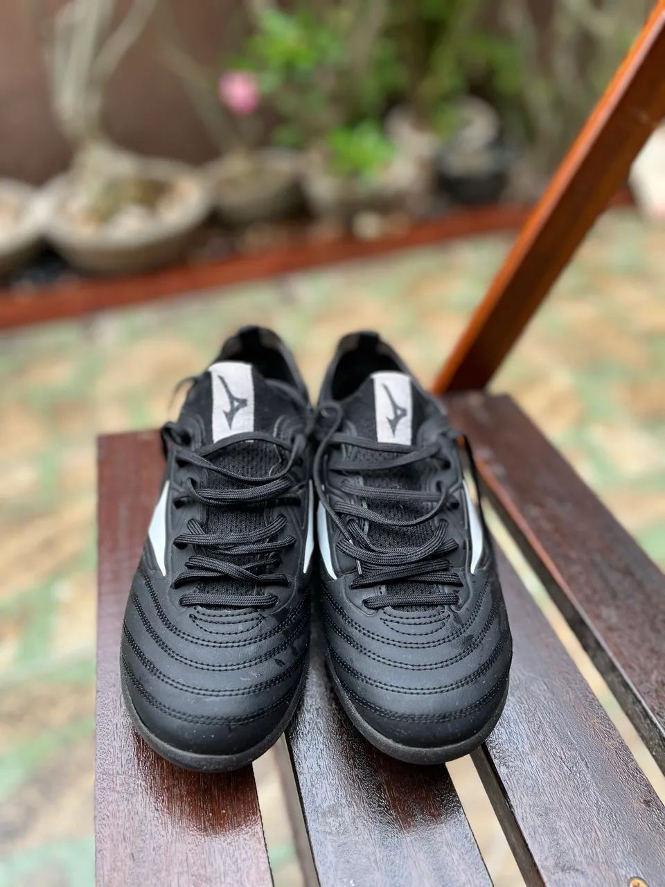 Chuteira Society Mizuno Regent AS - TAM 40 - Esportes de Quadra e