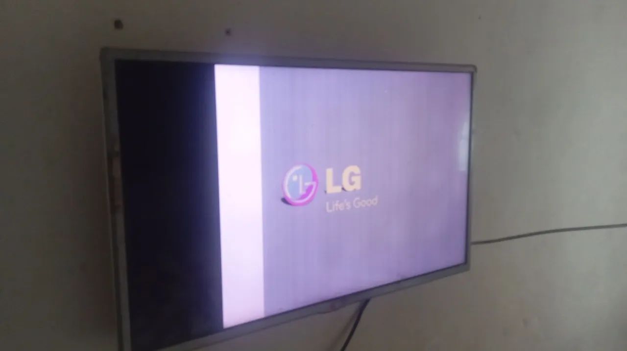 Tv LG 32 polegadas para conserto com mancha na tela  - Foto 2
