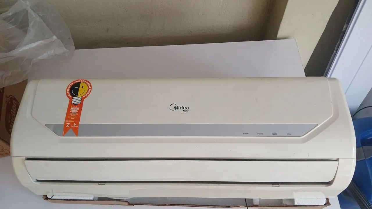 Split midea de 12 mil btus