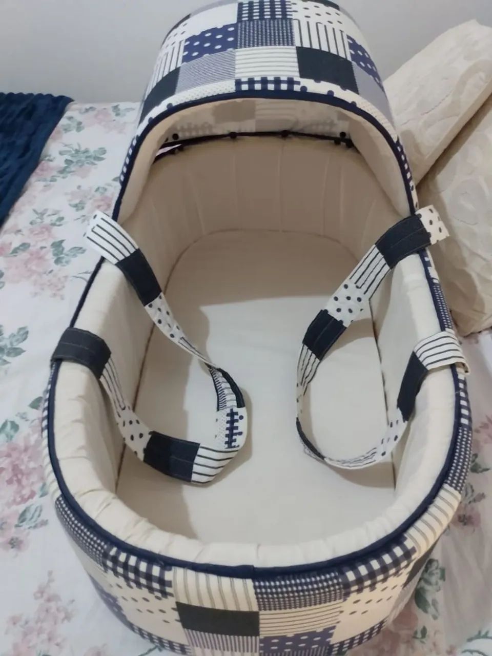 Lindo berço Moisés compacto para bebê - Foto 3