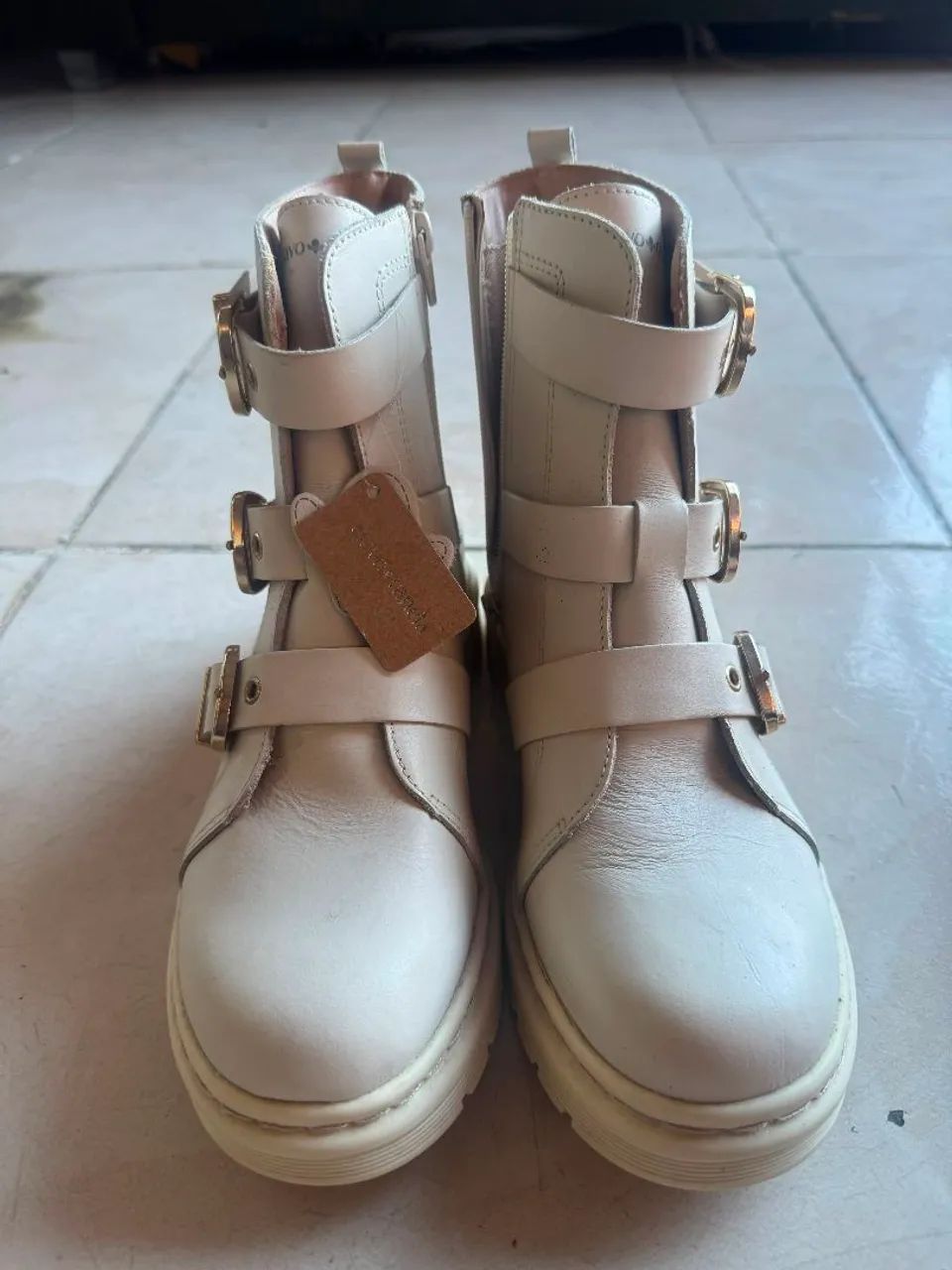 BOTA CRAVO E CANELA NOVA - Foto 4