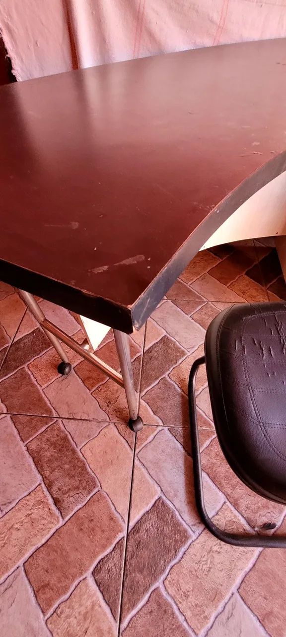 Mesa de escritório curvada! - Foto 4