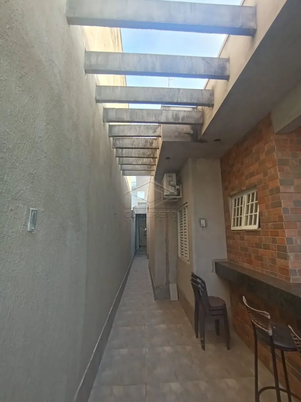 EXCELENTE CASA COM 3 DORMITÓRIOS COM PISCINA - Foto 5