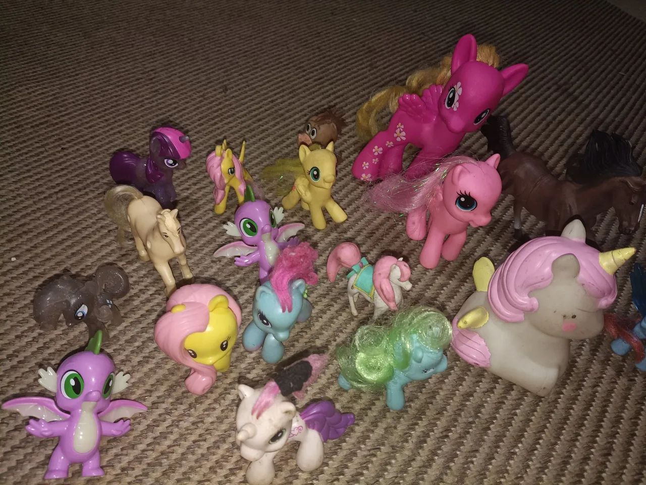 Brinquedos Pôneis diversos . Kit com 18 peças. - Foto 4