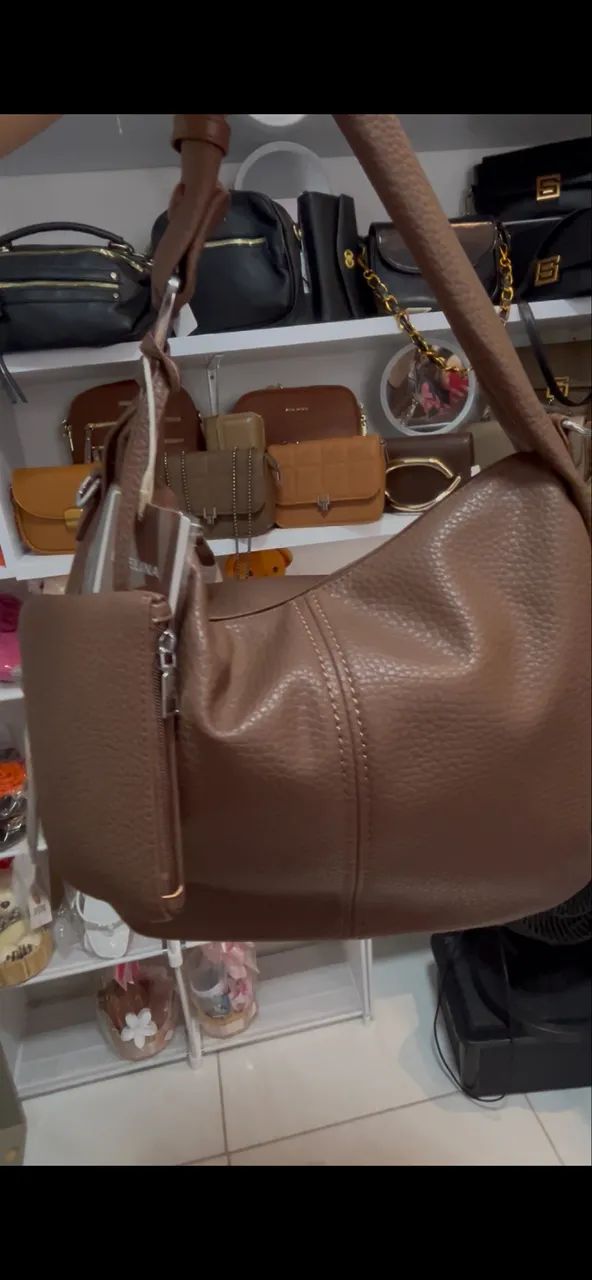 Bolsa de ombro slouchy marrom