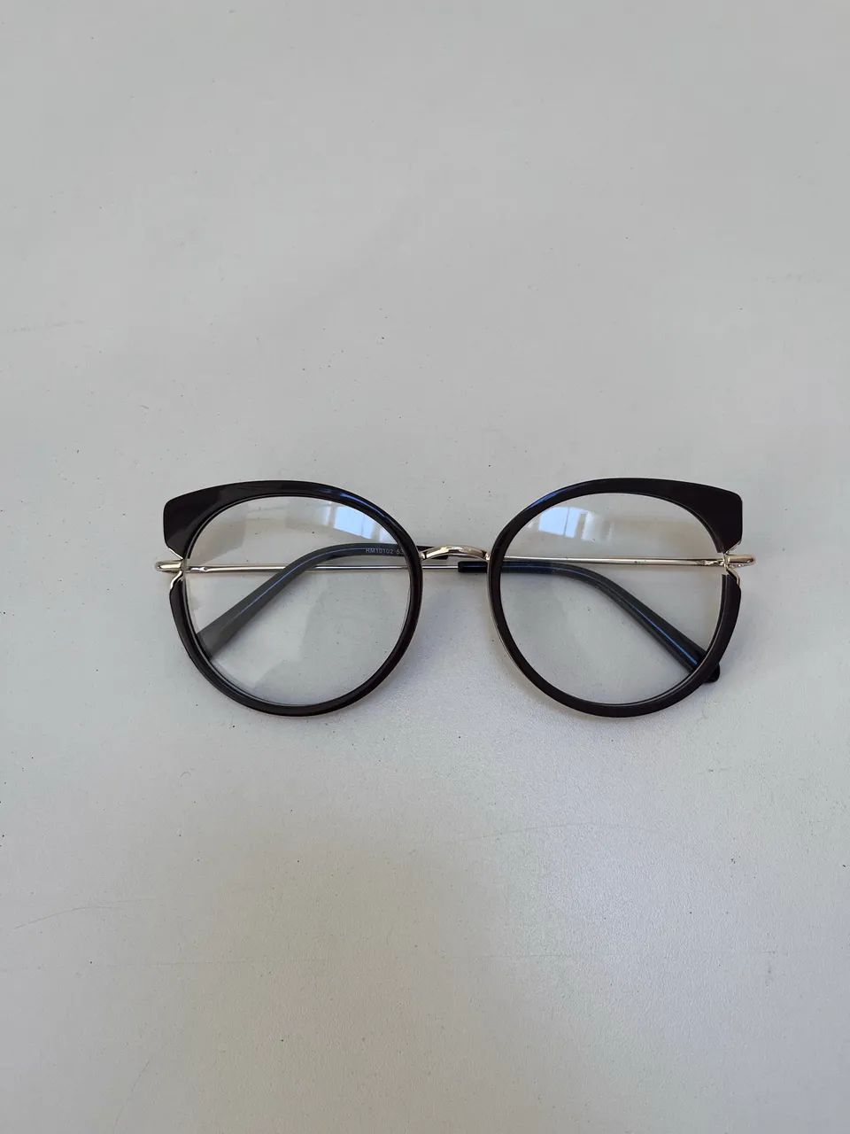 Armação de óculos elegante - Foto 2