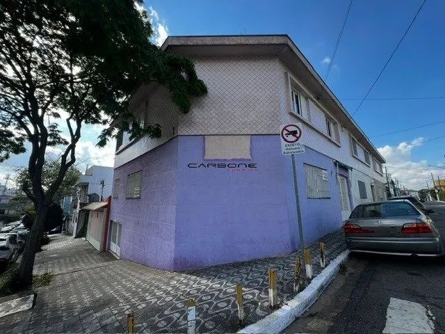 SOBRADO DE ESQUINA 3 DORMITORIOS 3 VAGAS