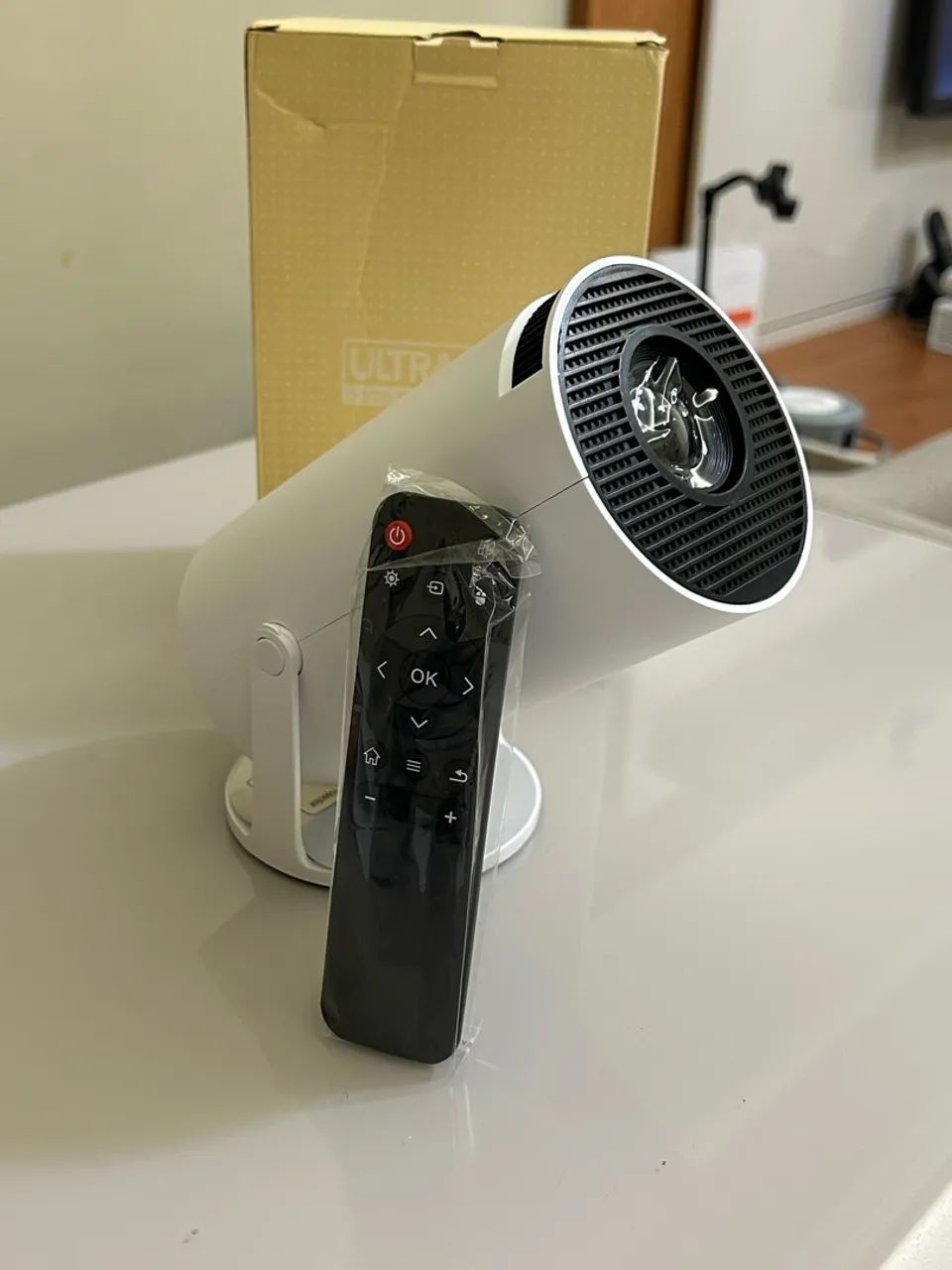 PROJETOR SMART HY300 4K