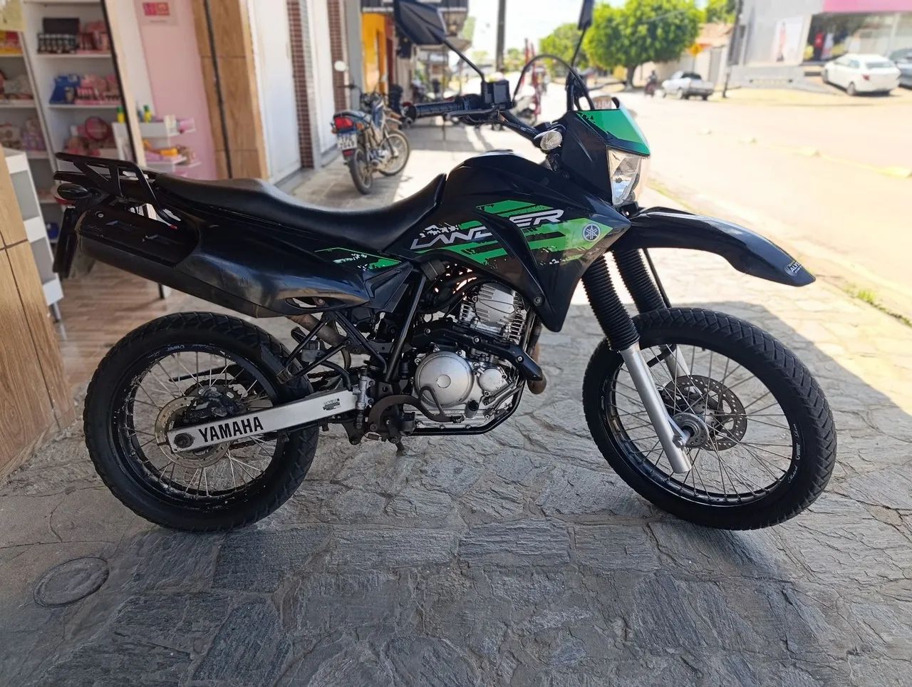 Lander 250  - Foto 4