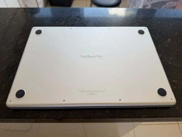 MacBook Pro (16 polegadas, 16GB M1 PRO 1TB) - Foto 3