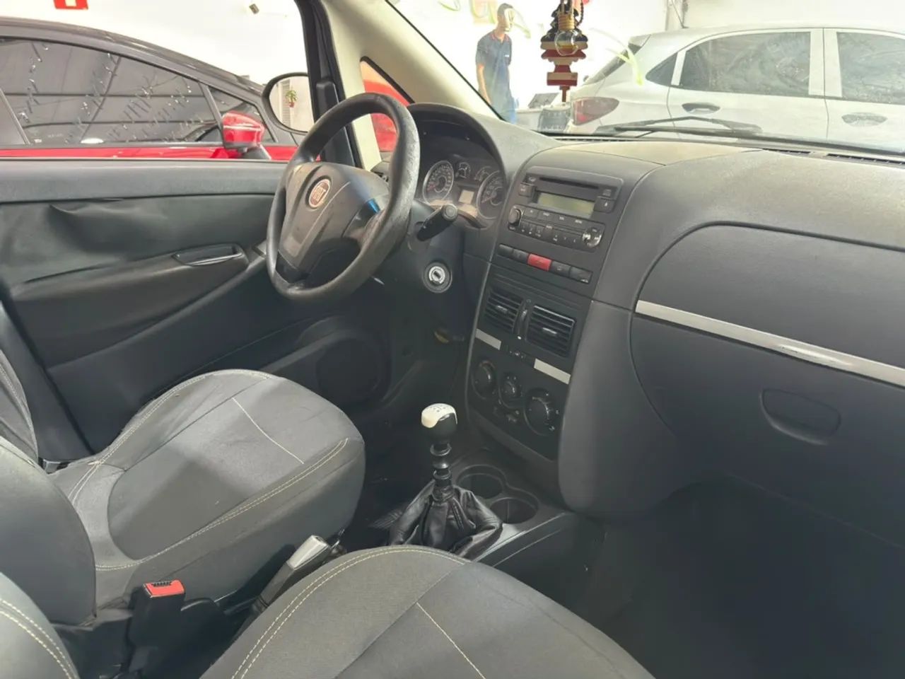 Fiat Idea Attractive 1.4 Fire Flex 8V 5P 2012 - Foto 5