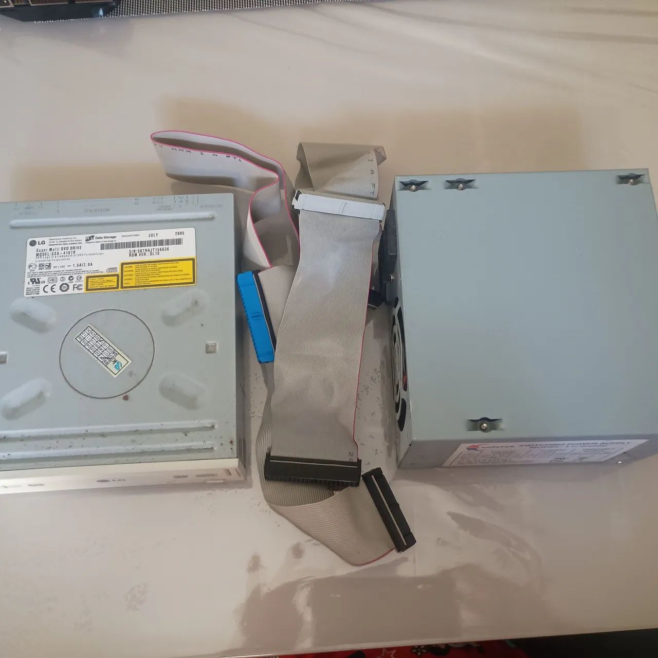 Acessórios de Pc fonte  gravador de Dvd e cabo  - Foto 2