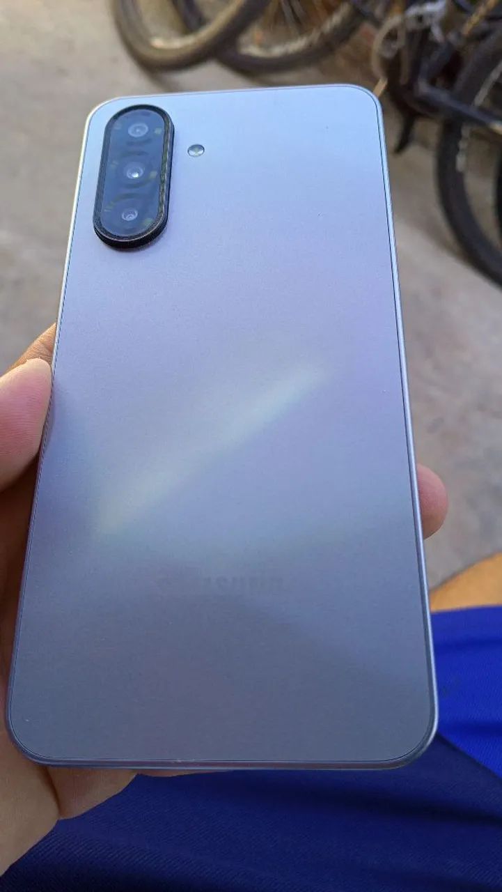 Samsung A17 - Foto 2