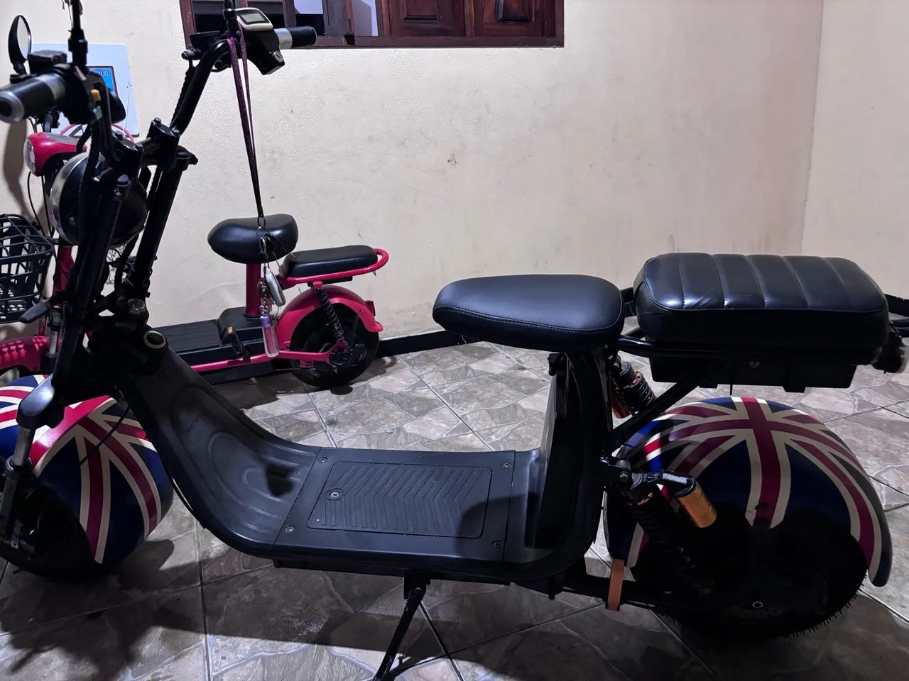 VENDE-SE SCOOTER ELÉTRICA 2000W! - Foto 3