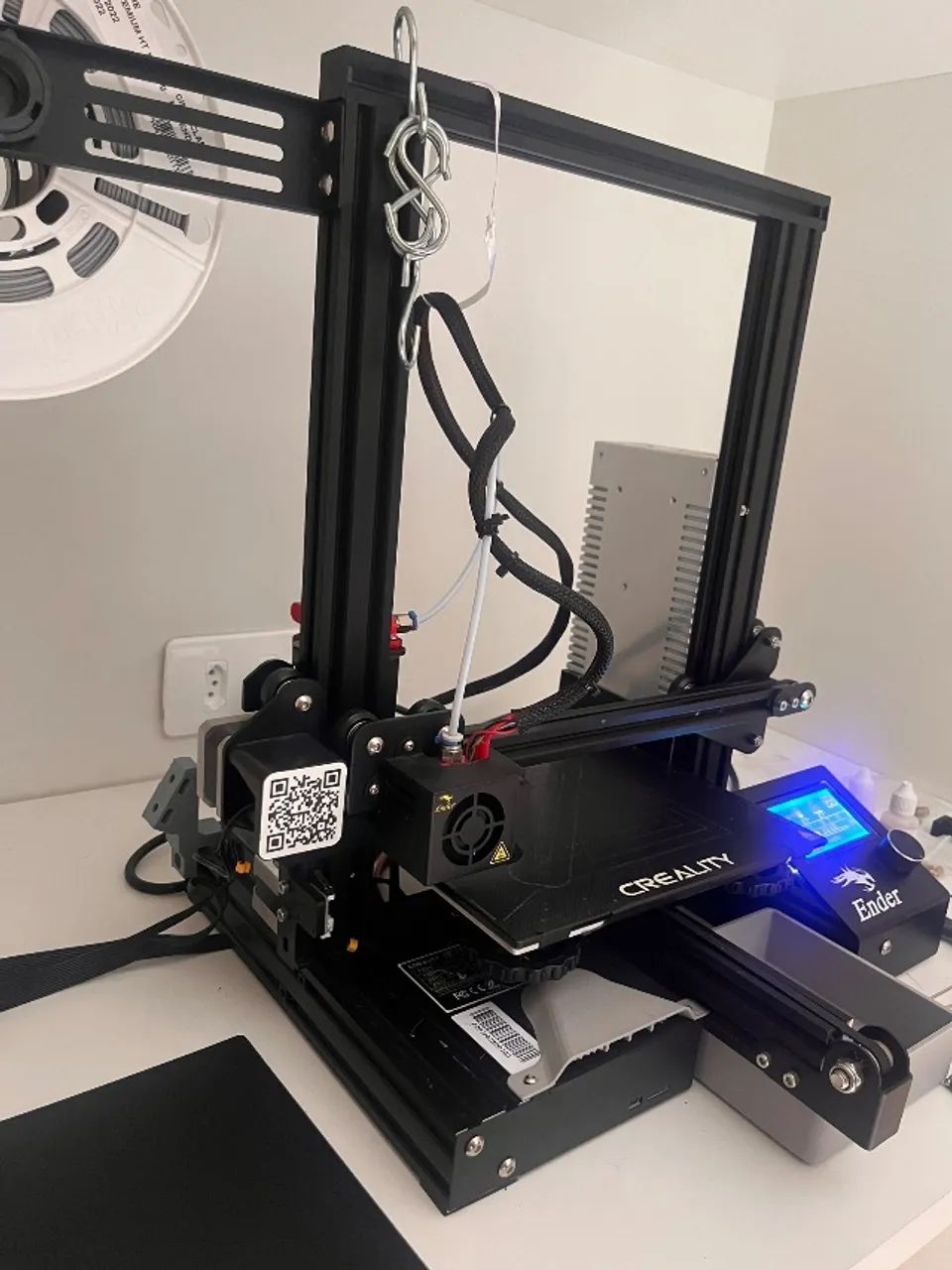 Impressora Ender 3D + Acessórios em ótimo estado - Foto 5